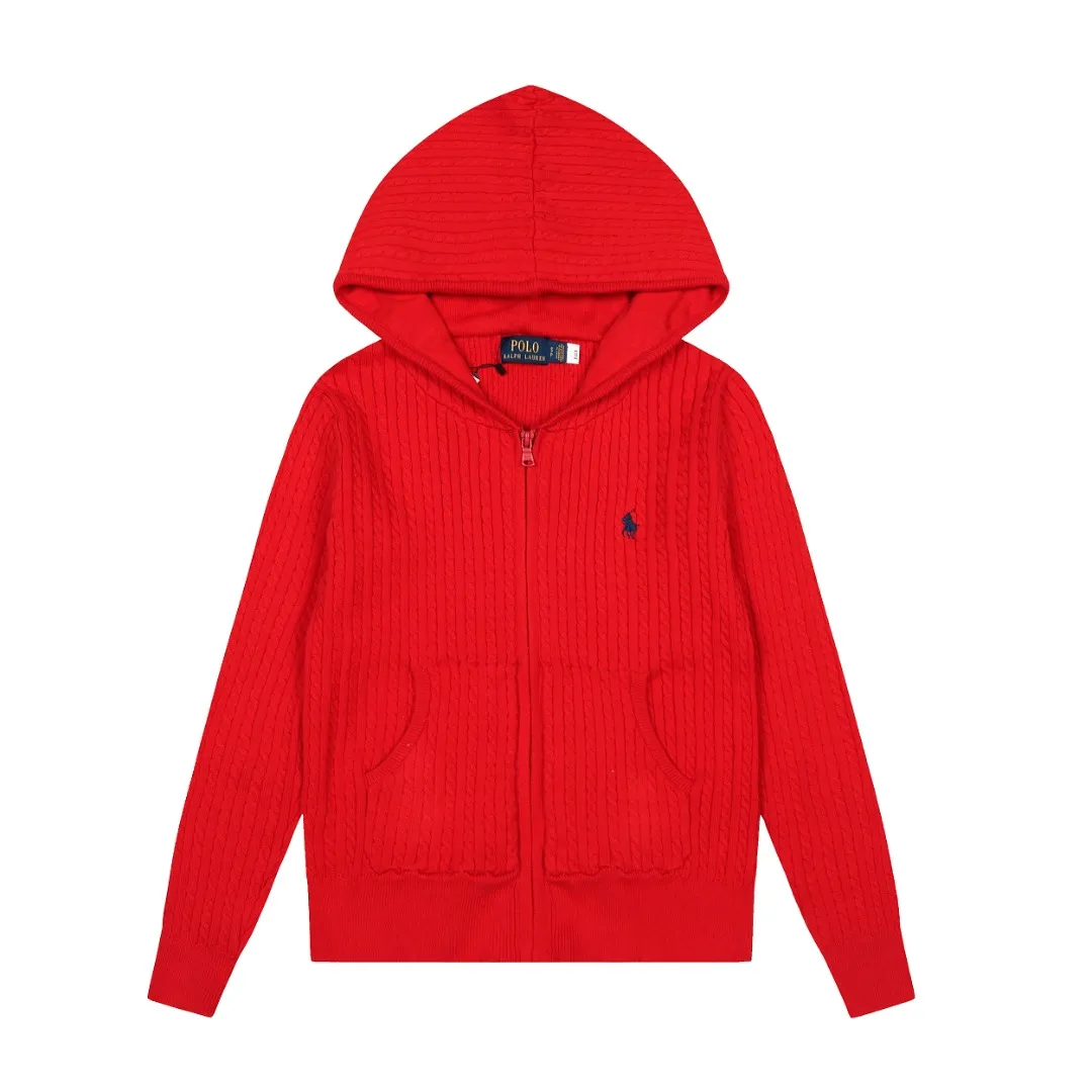 P310 Top quality" Style number: DS501# (not off the shelves all year round) [Ralph Lauren small twist solid color pony embroidered logo full zipper hooded jacket] ✅Ralph Lauren old money style classic basic versatile goddess style small twist zipper hooded jacket ✅Main supplier platform live broadcast Wholesale entity Replenish when out of stock Not off the shelf ✅ZP quality 1:1 version Scan the code to enter the GF website Counter quality ✅Customized zipper color is the same The full zipper stitching hood is very complicated. The small twist process takes a long time and the cost is extremely high. ✅The quality of the details is the only one in Guangzhou. Imported quality cotton yarn, focusing on high-end, cost-effective, good quality. Needless to say, the goddess’s upper body is really amazing, so sweet, so beautiful. This coat is really good-looking. Navy blue, apricot, pink, yellow, purple, light blue, Chinese red